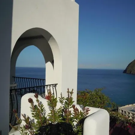 C By Interhome Apartment *